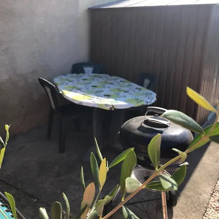 דירה Lumineux Et Spacieux אלן